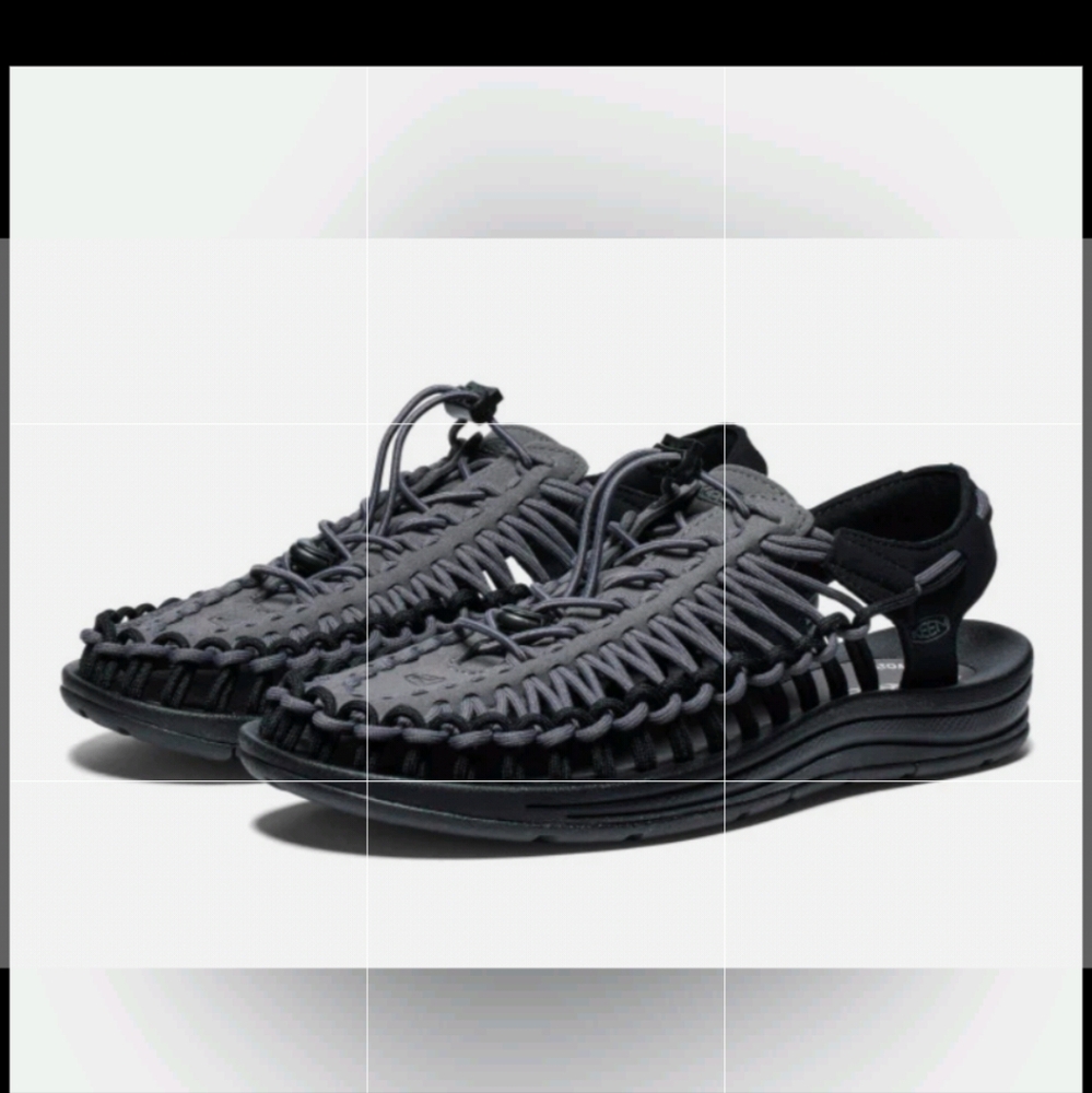 Men's UNEEK Premium Leather Size 11